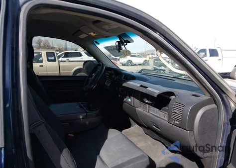 2011 Chevrolet Silverado 1500 Lt z USA, uszkodzony, nr VIN 1GCPKSE3XBF176514